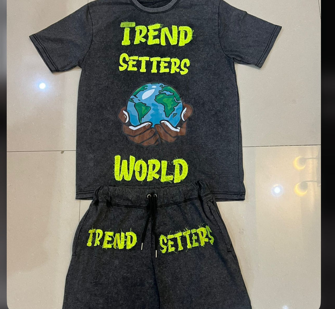 Trendsetter’s World Shorts Set